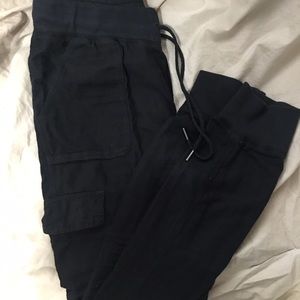 Aritzia community pants. 10/10 condition!